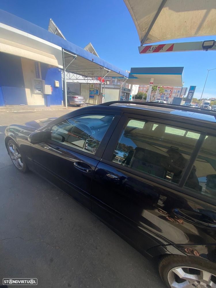 Mercedes-Benz C 180 - 3