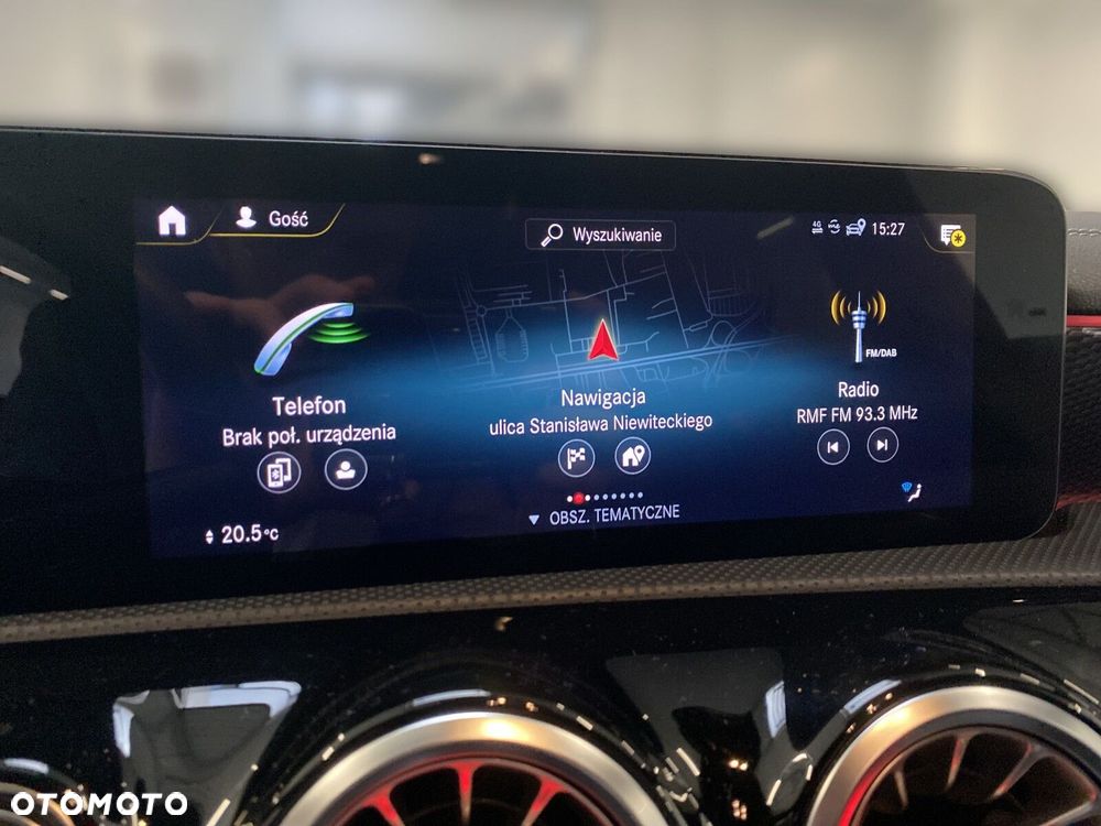 Mercedes-Benz CLA - 16