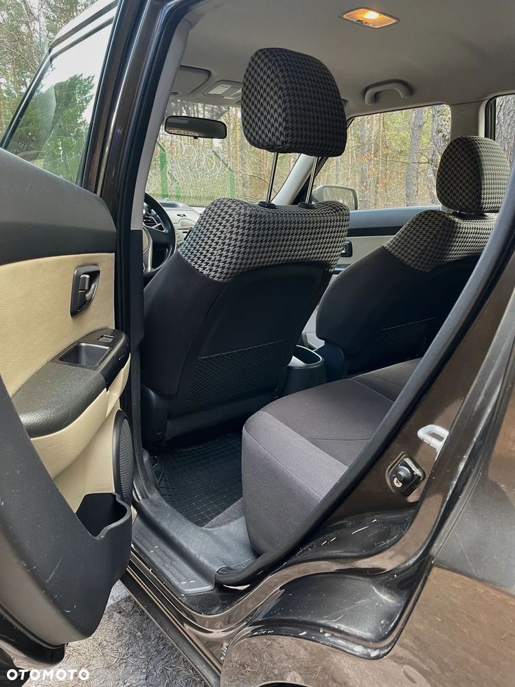 Kia Soul 1.6 M - 12