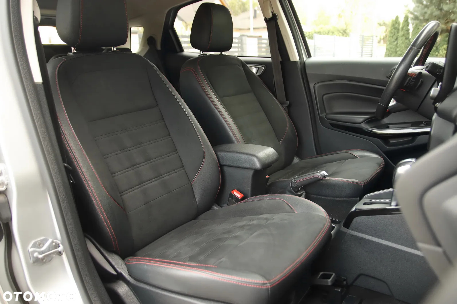Ford EcoSport 1.0 EcoBoost ST-LINE - 6
