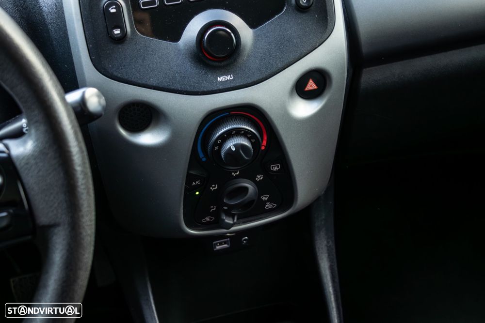 Peugeot 108 1.0 VTi Active - 26