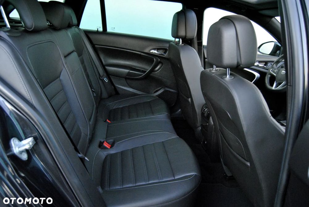 Opel Insignia 2.0 Bi Turbo CDTI Sports Tour Innovation - 34