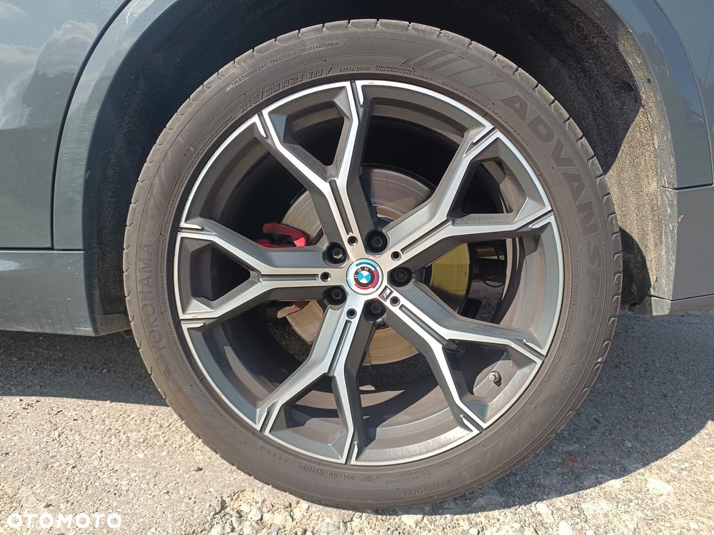 BMW X5 xDrive40i - 14