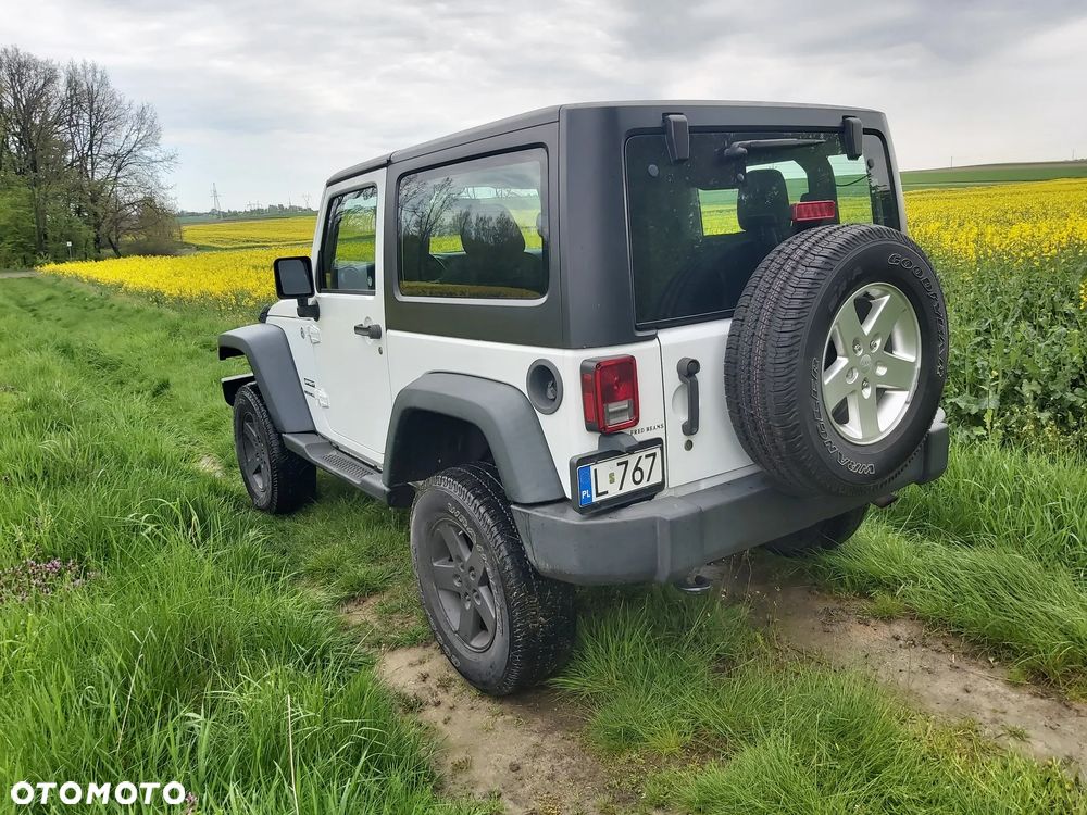 Jeep Wrangler 3.6 X - 5