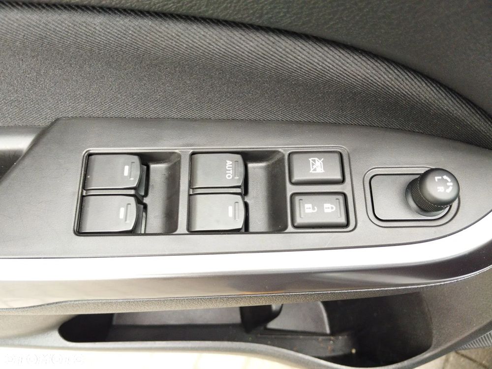 Suzuki Vitara 1.4 Boosterjet mHEV Premium Plus 2WD - 19