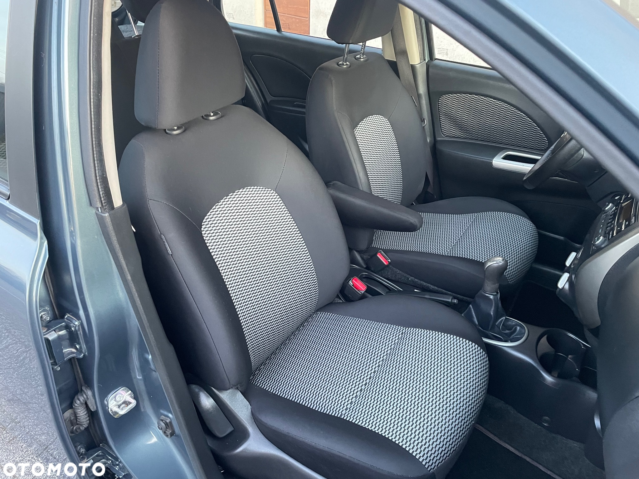 Nissan Micra 1.2 Tekna - 16