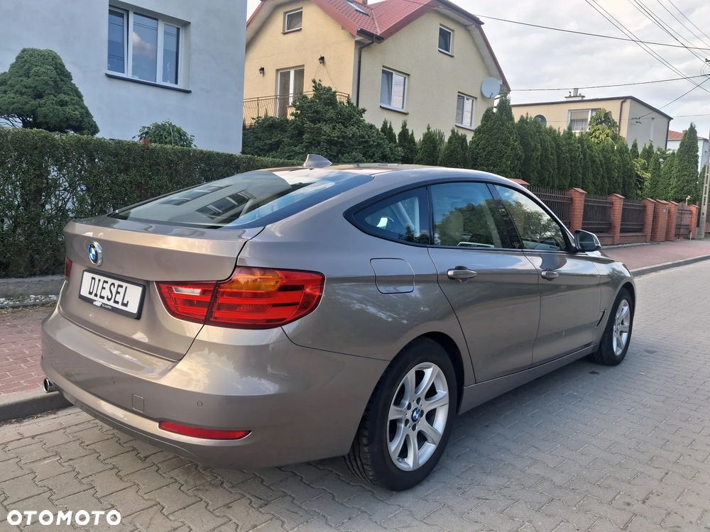 BMW 3GT 318d Luxury Line - 2