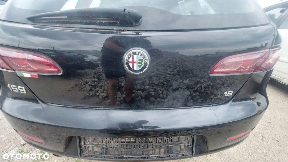 ALFA ROMEO 159 KOMBI KLAPA BAGAŻNIKA TYLNA TYŁ KOMPLETNA 876/B nr. 5/6 - 2