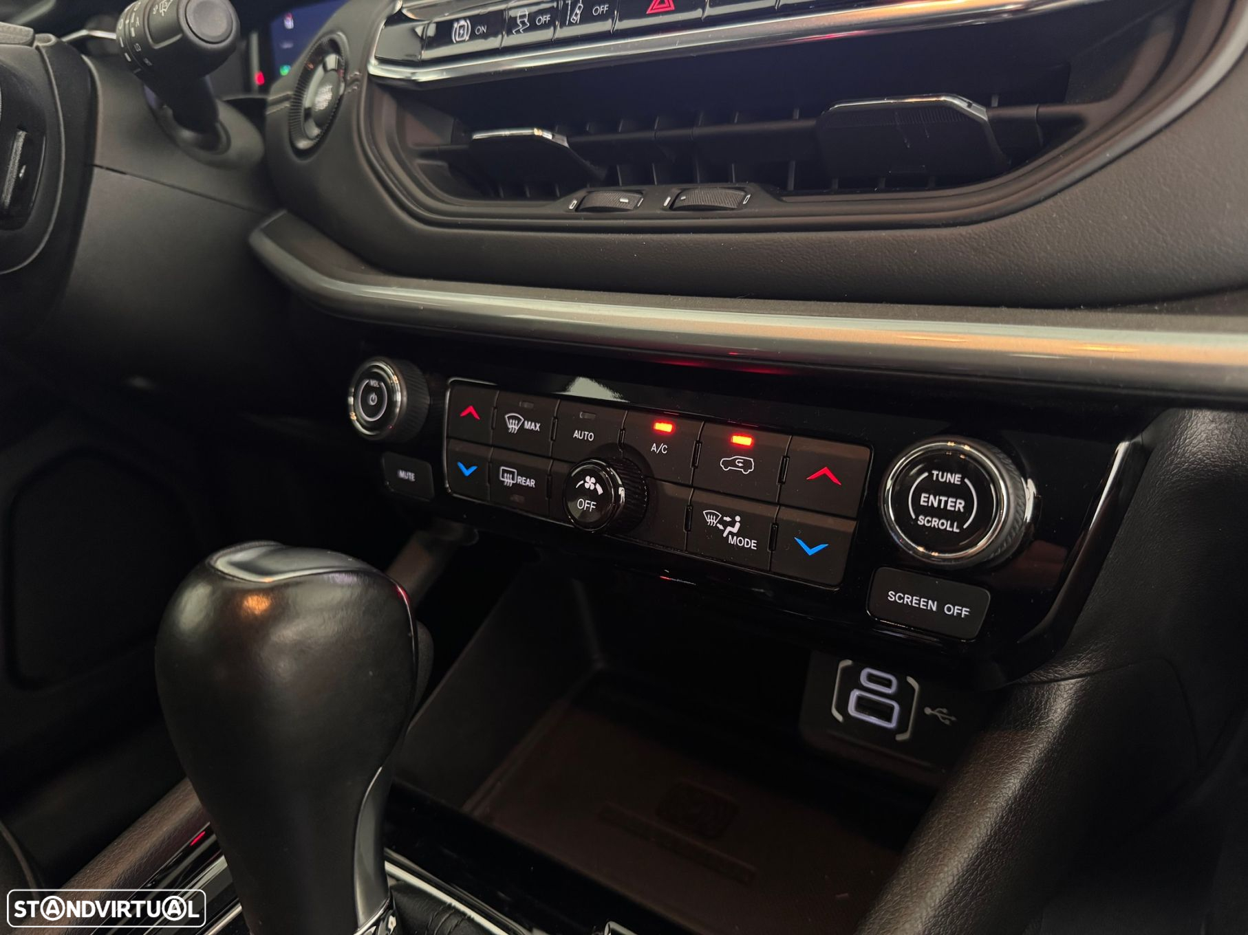 Jeep Compass - 13