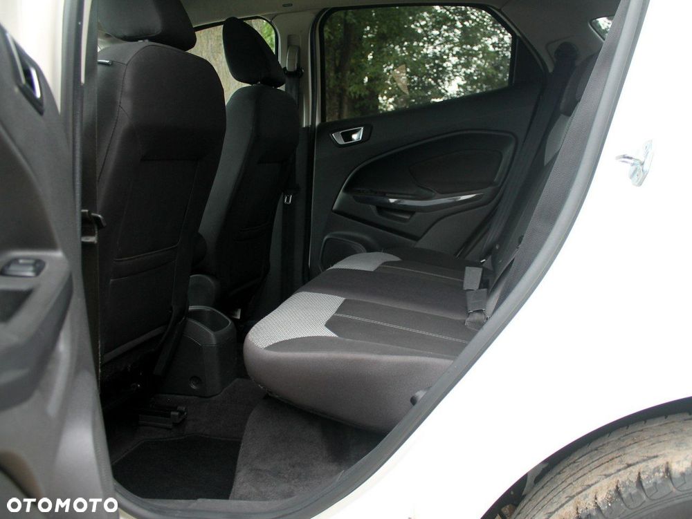 Ford EcoSport - 16