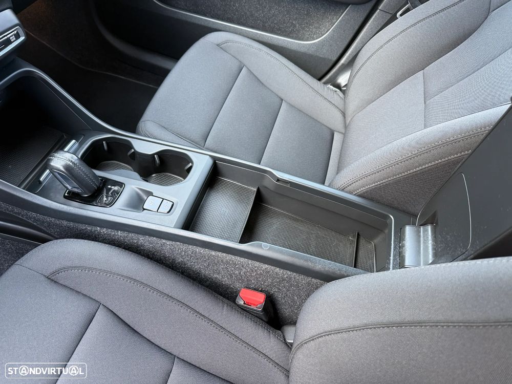 Volvo C40 - 18