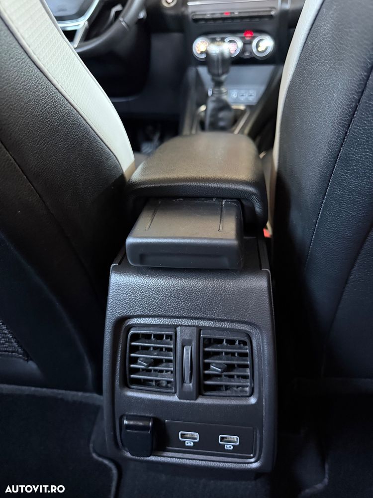 Renault Captur - 22