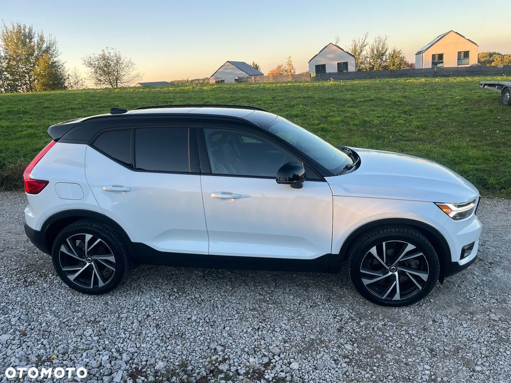 Volvo XC 40 - 21
