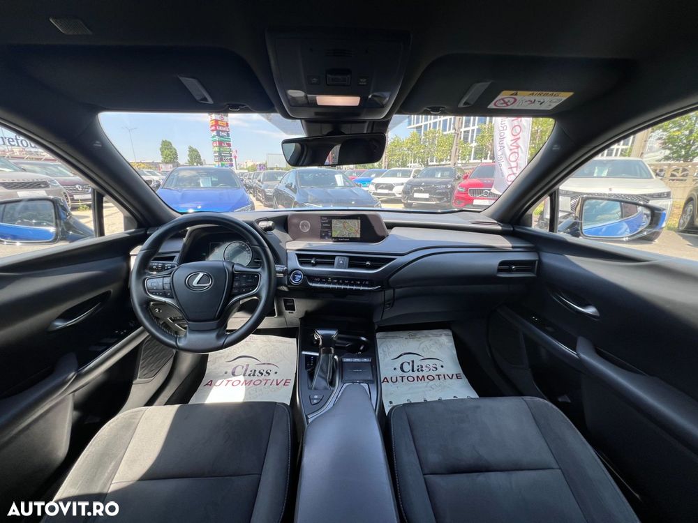 Lexus UX 250h 2.0L HEV 20H- (178 HP) 4X4 CVT Business - 13