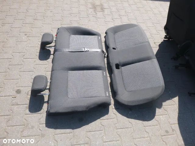 FOTEL FOTELE LEWY PRZÓD PRAWY PRZÓD + TYLNA KANAPA OPEL CORSA D 5D - 6