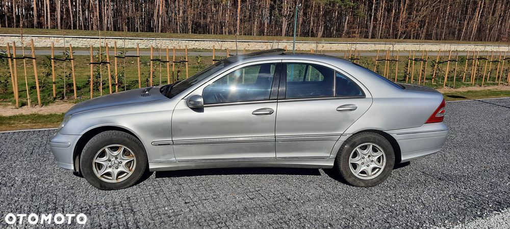 Mercedes-Benz Klasa C 200 T Kompressor Avantgarde - 12