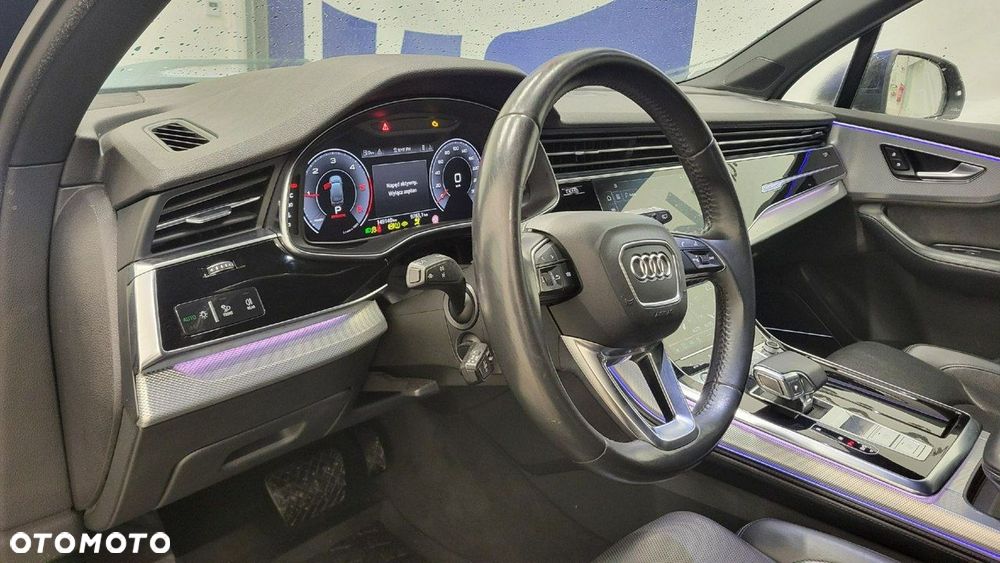 Audi Q7 - 14