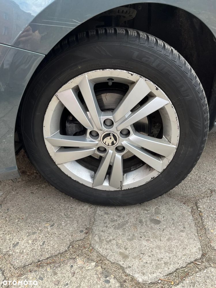 Skoda Fabia 1.0 Ambition - 23