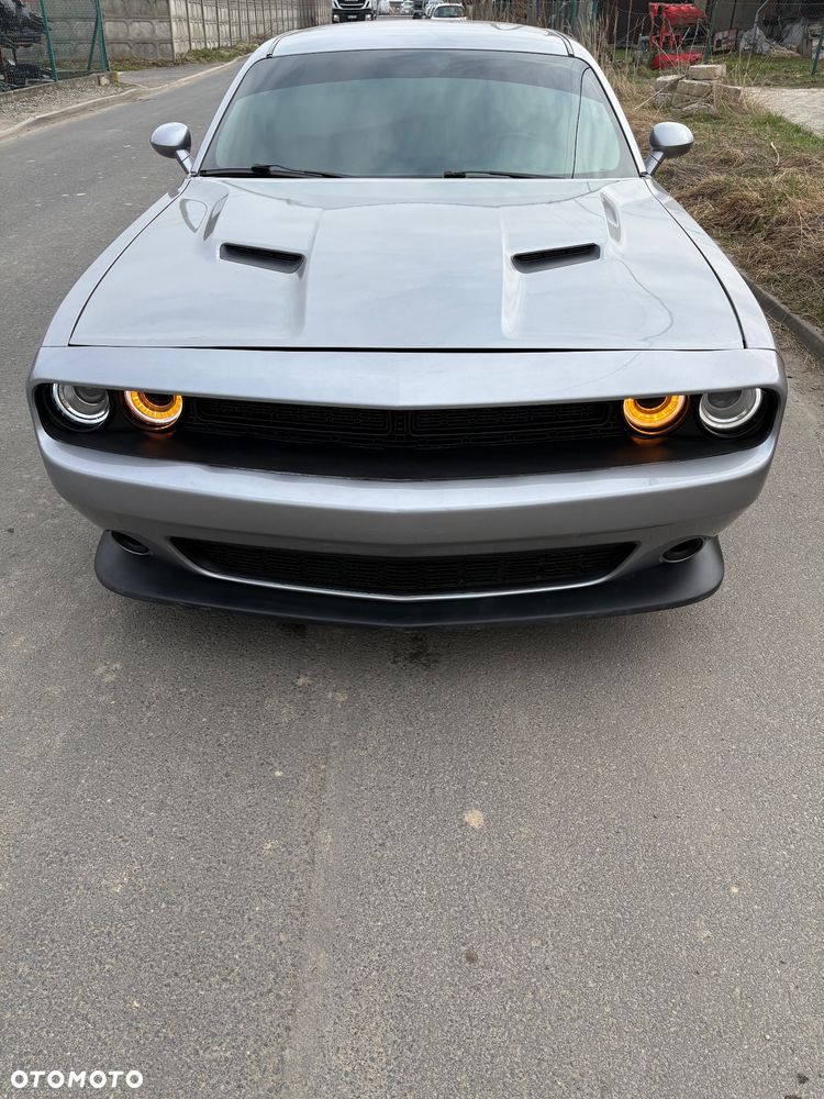 Dodge Challenger 3.6 SXT - 2