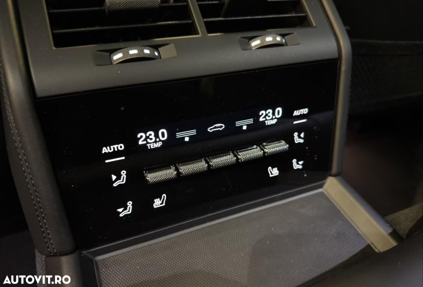 Porsche Panamera - 25