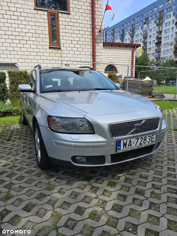 Volvo V50 - 1