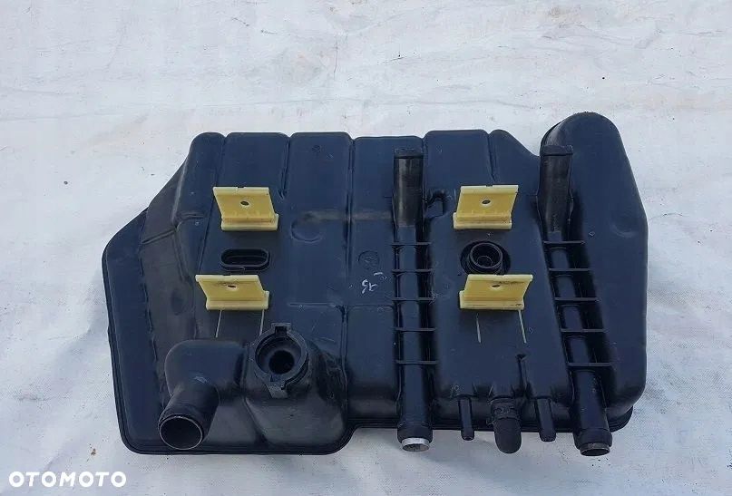 ZBIORNICZEK WYRÓWNAWCZY PŁYNU WODY CHŁODNICY DAF XF 105 EURO 5 410 460 510 - 2