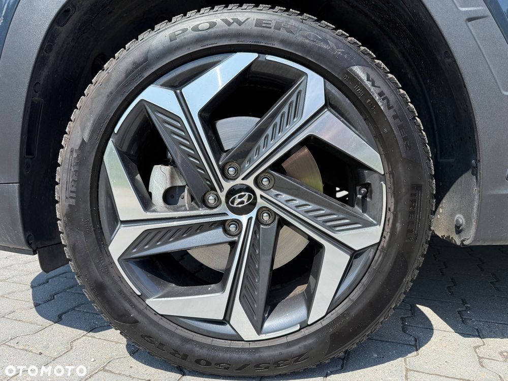Hyundai Tucson 1.6 T-GDi HEV Executive 2WD - 27