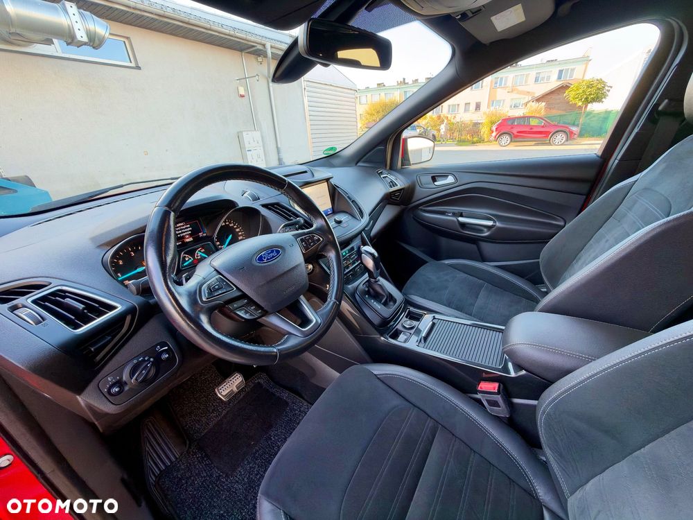 Ford Kuga 2.0 TDCi 4x4 ST-Line - 9