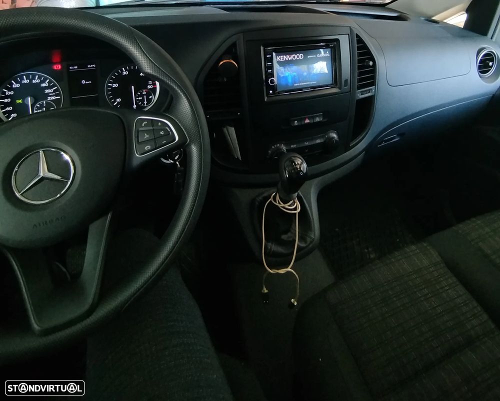 Mercedes-Benz Vito Tourer - 8
