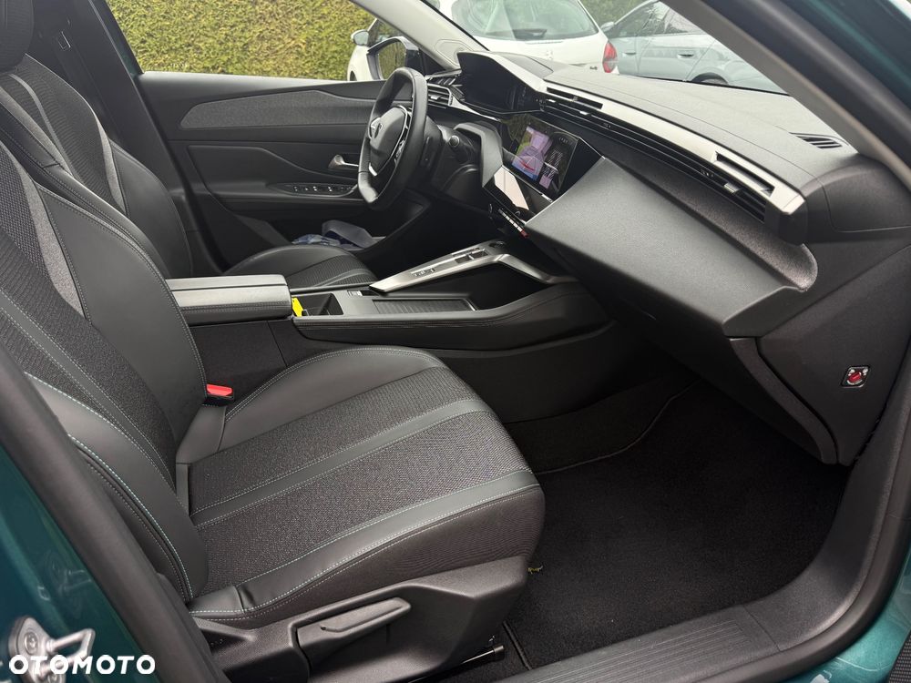 Peugeot 308 BlueHDi 130 EAT8 Allure - 10