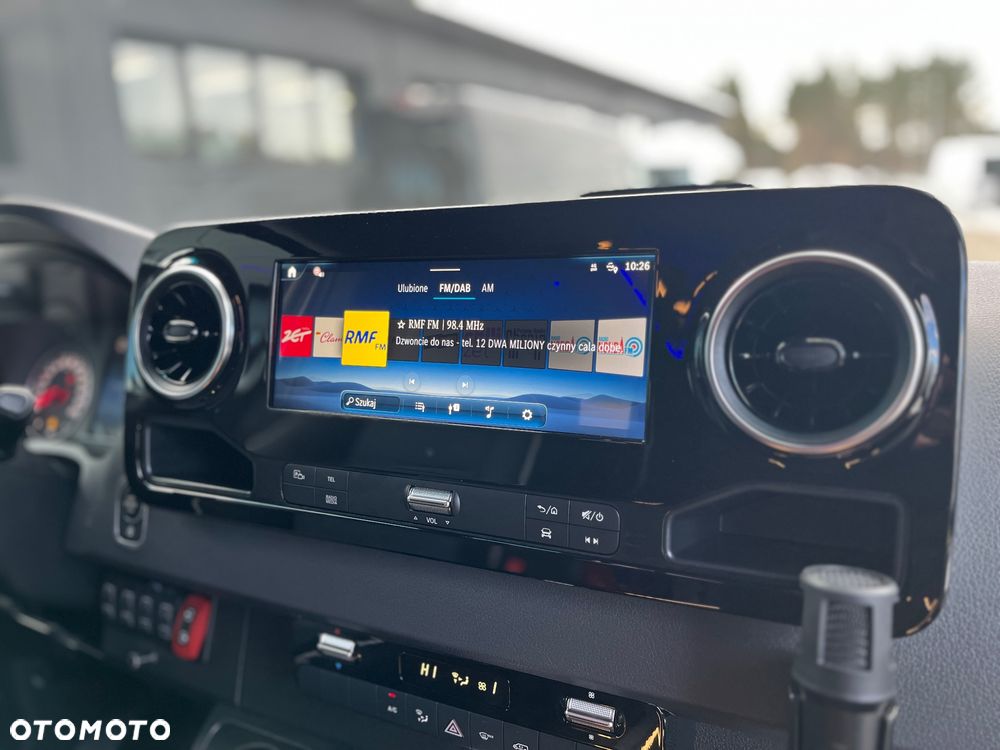 Mercedes-Benz Sprinter 519 - 22