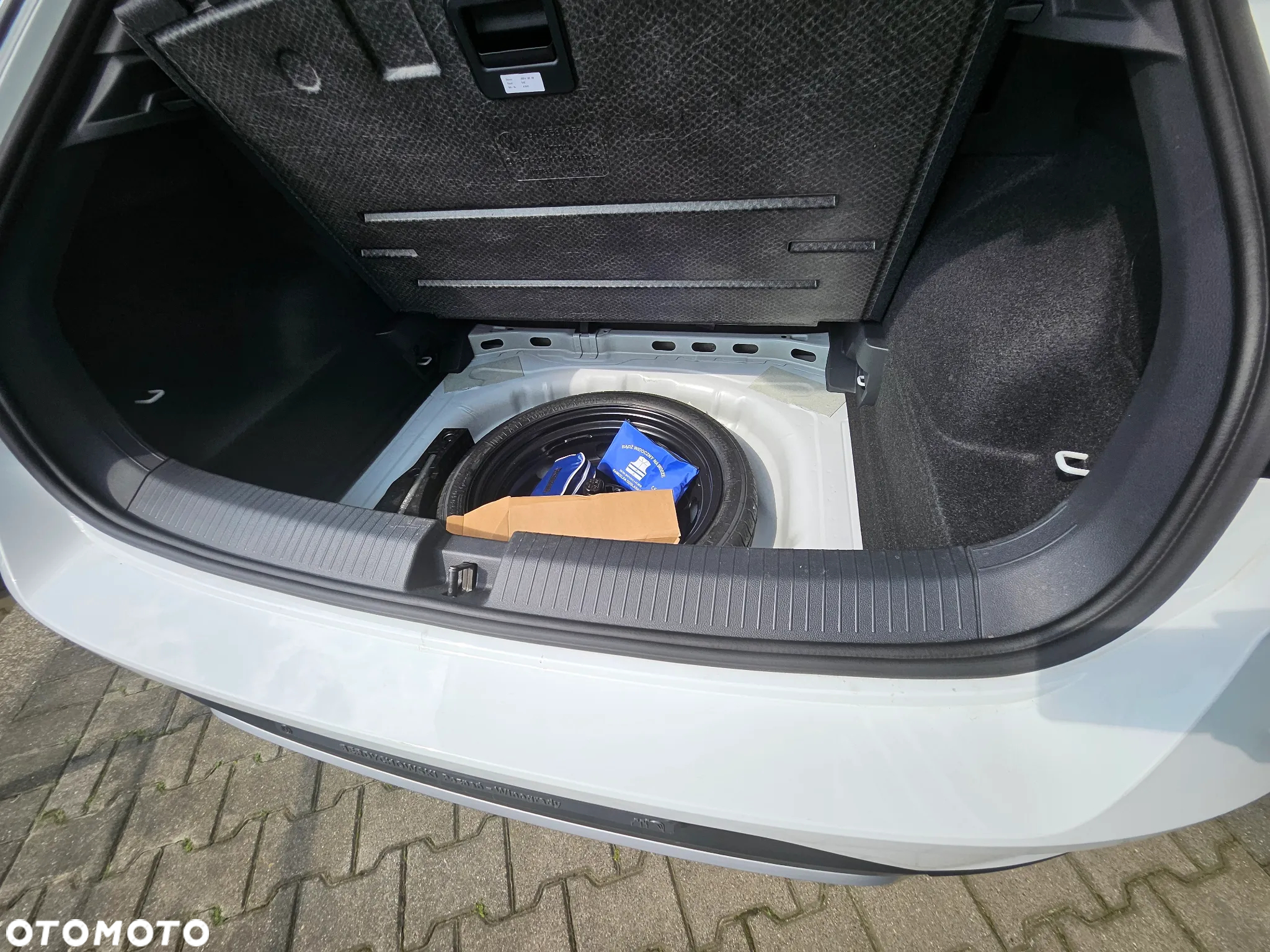 Volkswagen T-Roc 1.5 TSI Life Plus DSG - 16