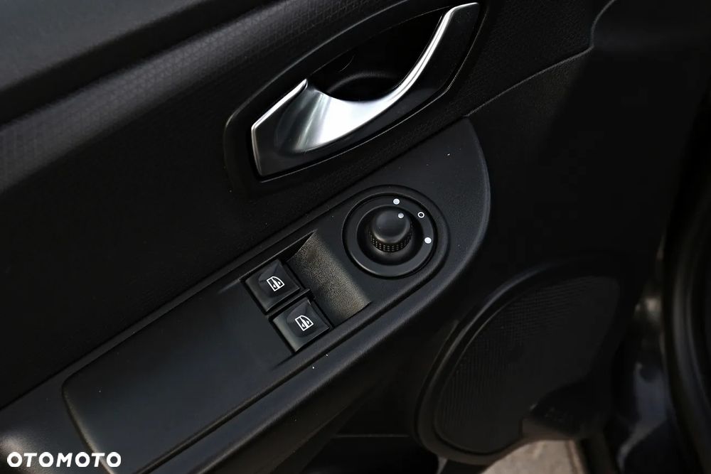 Renault Clio 1.5 dCi Dynamique - 28