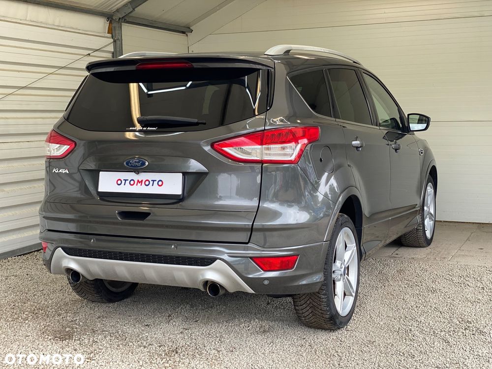 Ford Kuga 1.5 EcoBoost 2x4 Titanium - 9