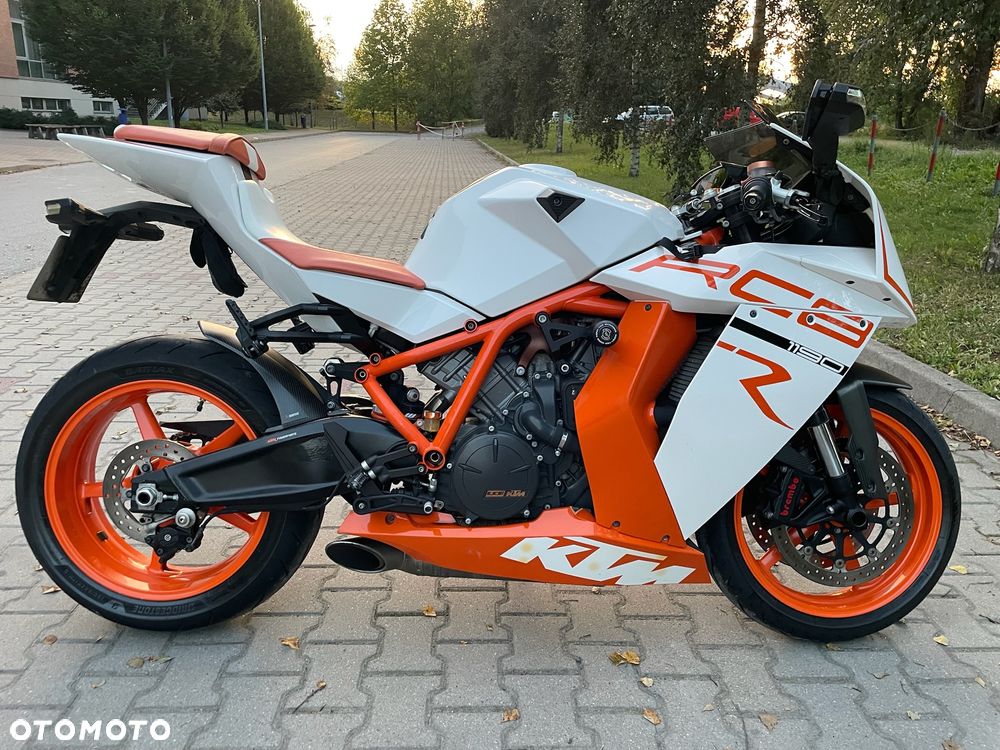 KTM RC 8 - 15