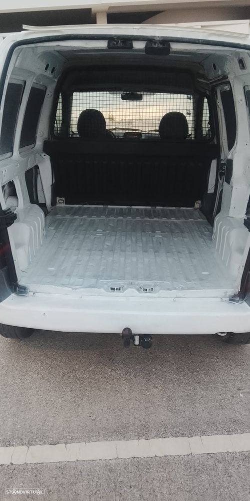 Peugeot Partner 1.9 D XT - 4