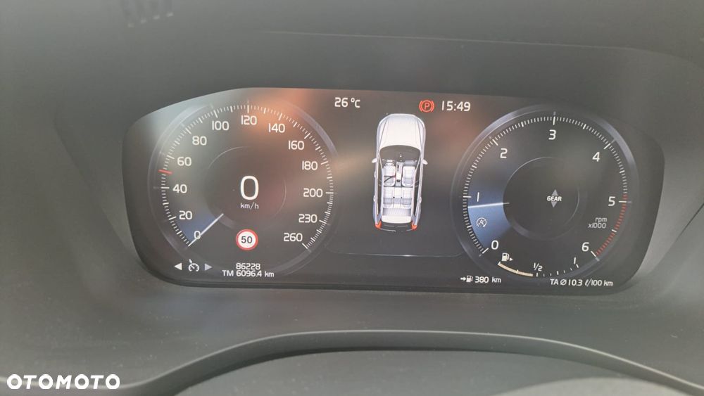 Volvo XC 60 D3 R-Design - 11