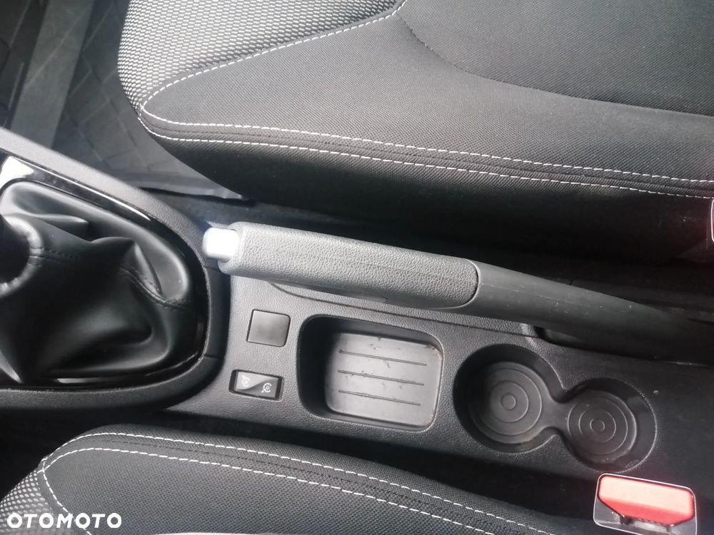 Renault Clio - 8