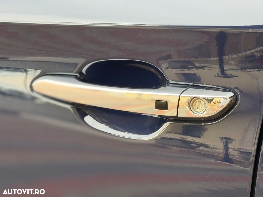 Hyundai Tucson 2.0 CRDI 4WD Premium - 24