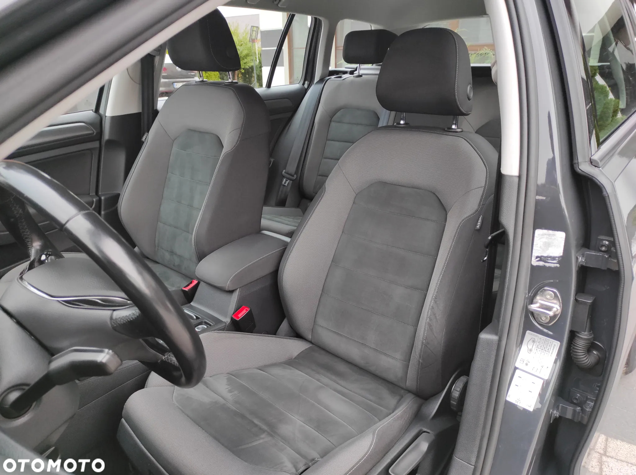 Volkswagen Golf VII 1.5 TSI BMT Comfortline - 25