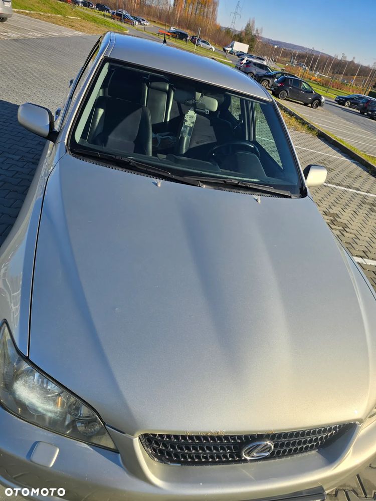 Lexus IS 300 Elegance - 9