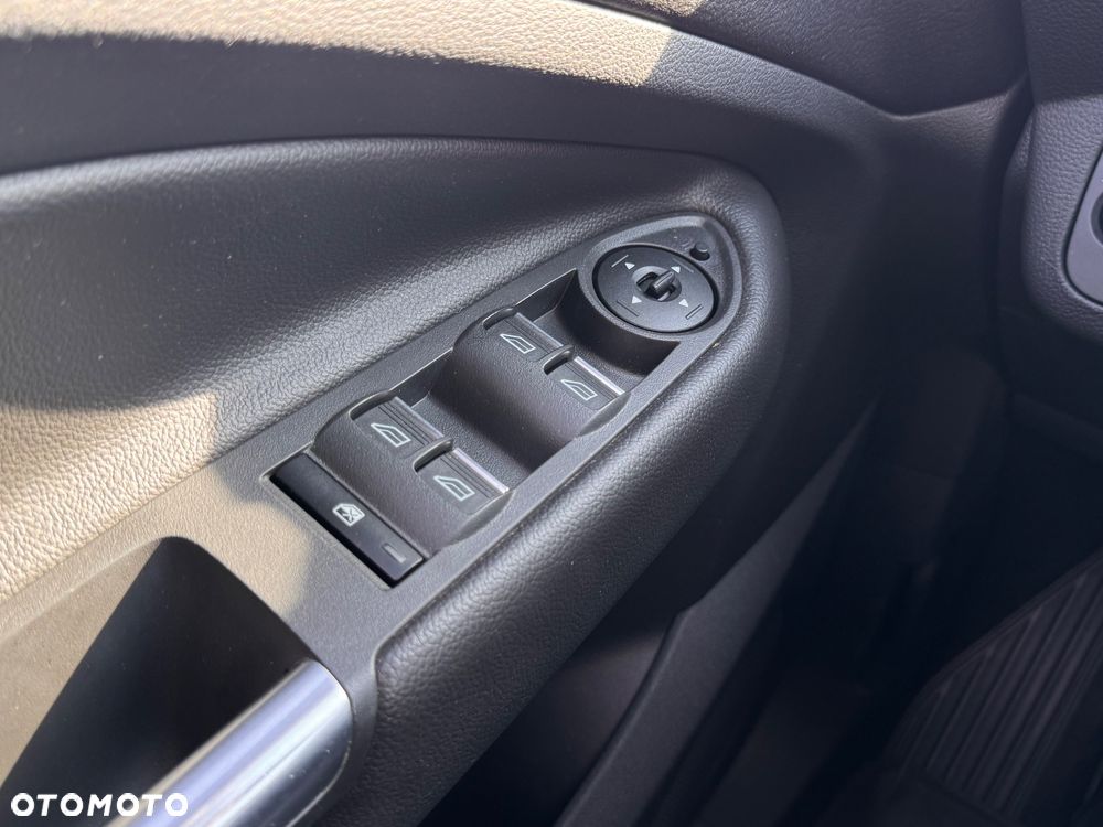 Ford Kuga 2.0 TDCi 4x4 Titanium - 13