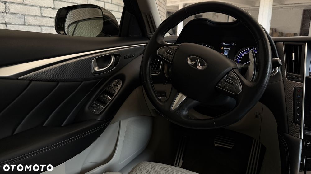 Infiniti Q50 2.0t Sport EU6 - 9