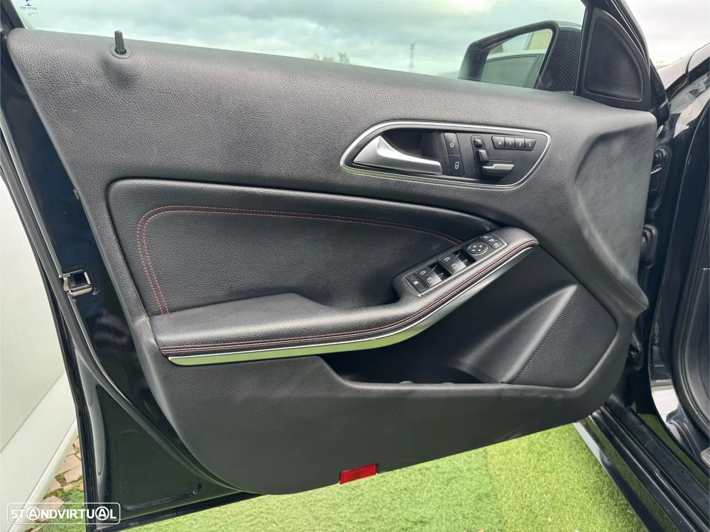 Mercedes-Benz A 45 AMG 4Matic Speedshift 7G-DCT Edition 1 - 23