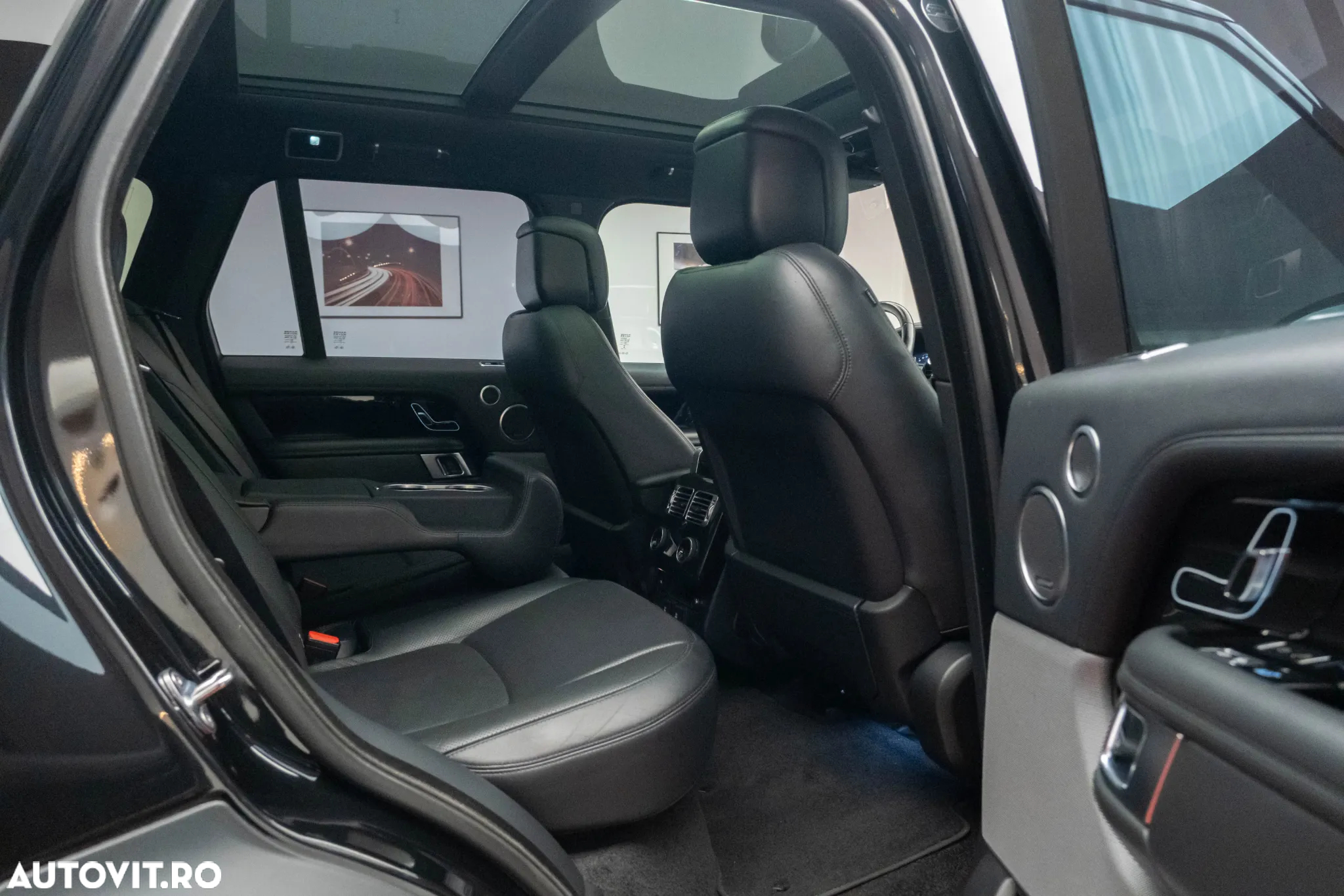 Land Rover Range Rover 4.4L SDV8 Vogue - 24