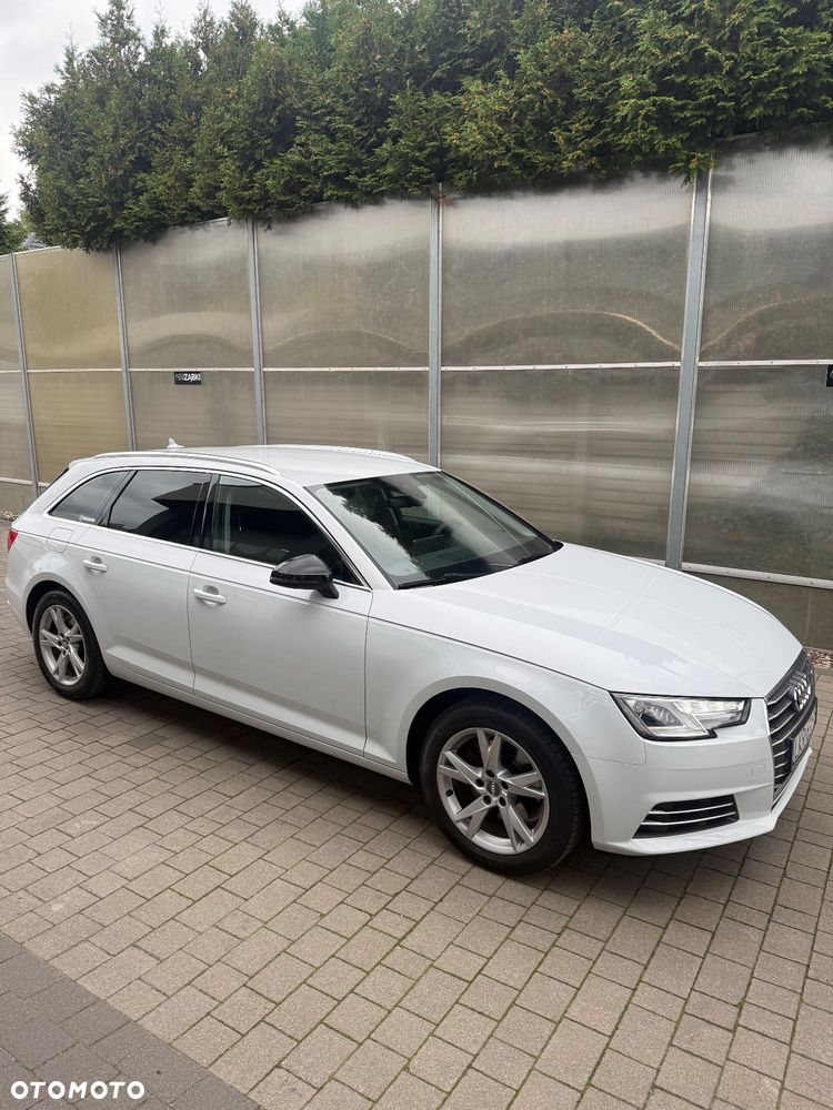 Audi A4 Avant 2.0 TFSI ultra S tronic - 5