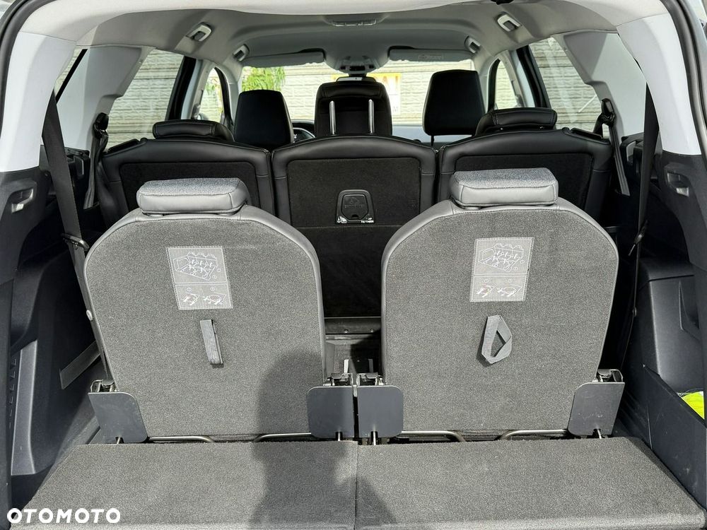 Peugeot 5008 1.5 BlueHDi Allure Pack S&S - 26