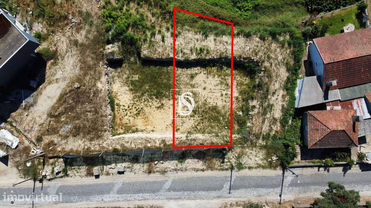 Lote de Terreno para Construção com 320 m² - Grande imagem: 2/19