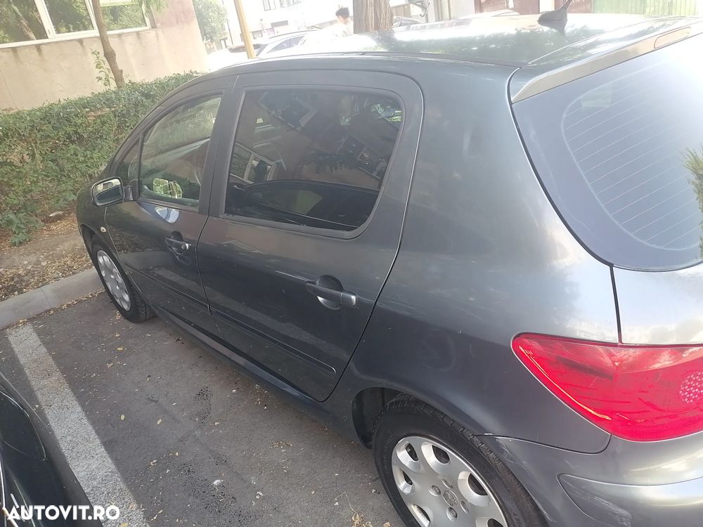 Peugeot 307 1.6 XT - 2