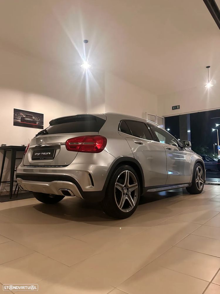 Mercedes-Benz GLA 220 CDi AMG Line - 1